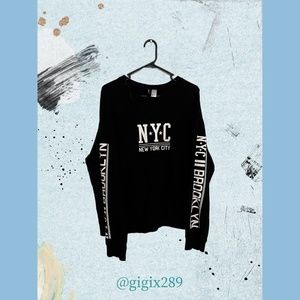 H&M NYC Brooklyn Crop Pullover